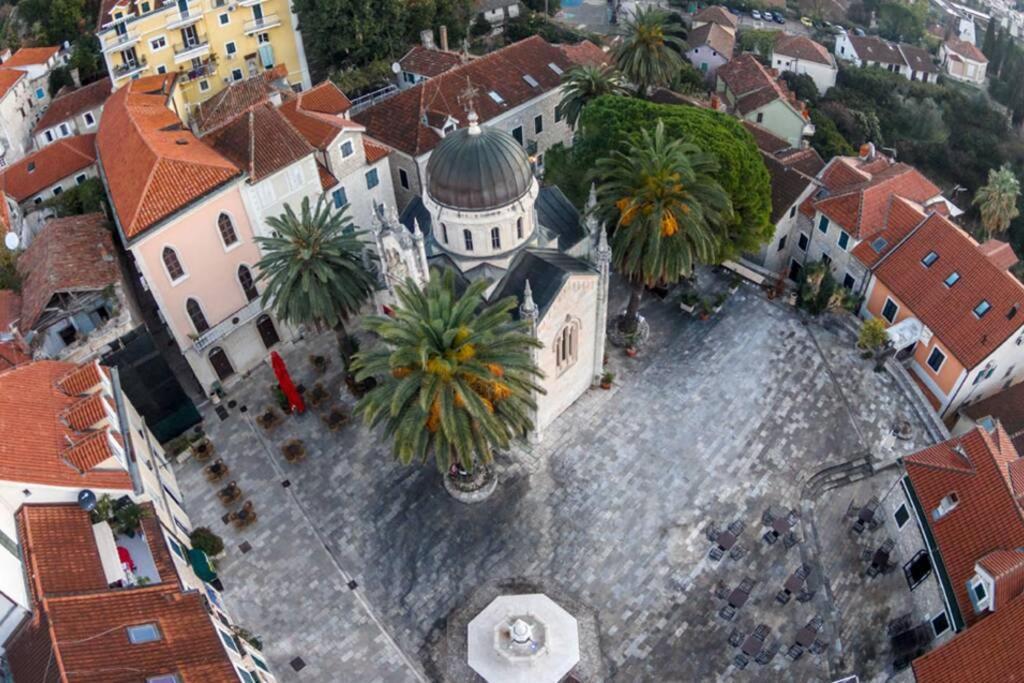 Pearl In The Heart Of Old Town On Belavista In Herceg Novi Apartment Exterior photo